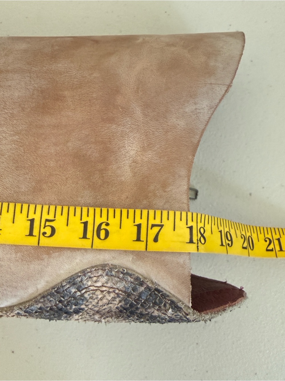 FREEBIRD Calgary Knee-High Snake Print Inside Zip Tall Boot Size 8 - Picture 12 of 14